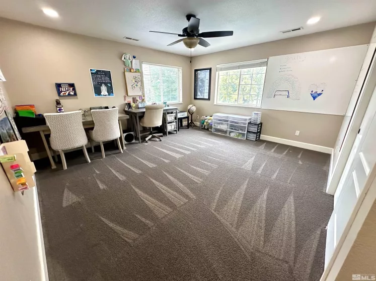 4137 Foothill, Winnemucca, Nevada 89445, 6 Bedrooms Bedrooms, ,5 BathroomsBathrooms,Residential,Residential,Foothill,240011898