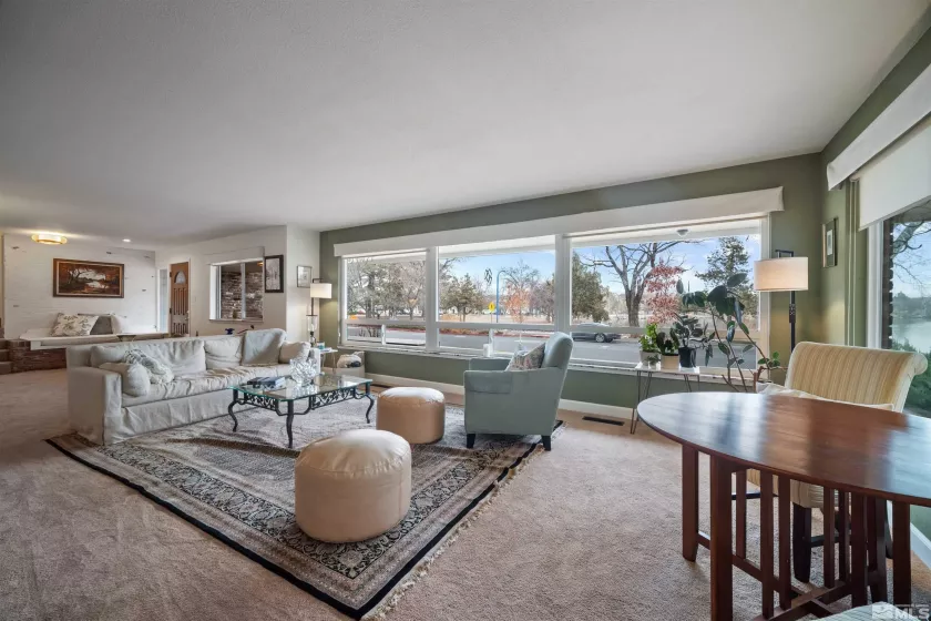 2075 Lakeside, Reno, Nevada 89509, 4 Bedrooms Bedrooms, ,4 BathroomsBathrooms,Residential,Residential,Lakeside,250001724