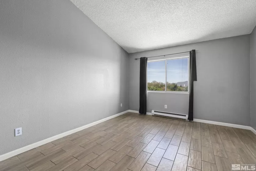 2090 Highview, Reno, Nevada 89512, 2 Bedrooms Bedrooms, ,2 BathroomsBathrooms,Residential,Residential,Highview,250006209