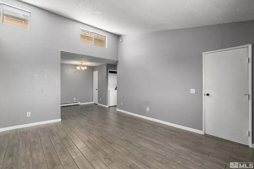 2090 Highview, Reno, Nevada 89512, 2 Bedrooms Bedrooms, ,2 BathroomsBathrooms,Residential,Residential,Highview,250006209