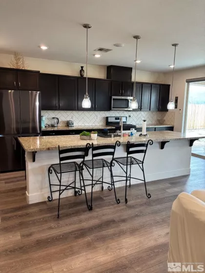 2269 Millville, Sparks, Nevada 89441, 4 Bedrooms Bedrooms, ,3 BathroomsBathrooms,Residential,Residential,Millville,250005367