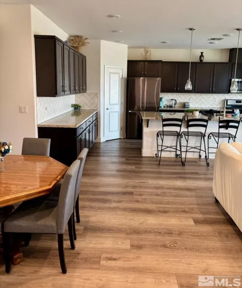 2269 Millville, Sparks, Nevada 89441, 4 Bedrooms Bedrooms, ,3 BathroomsBathrooms,Residential,Residential,Millville,250005367