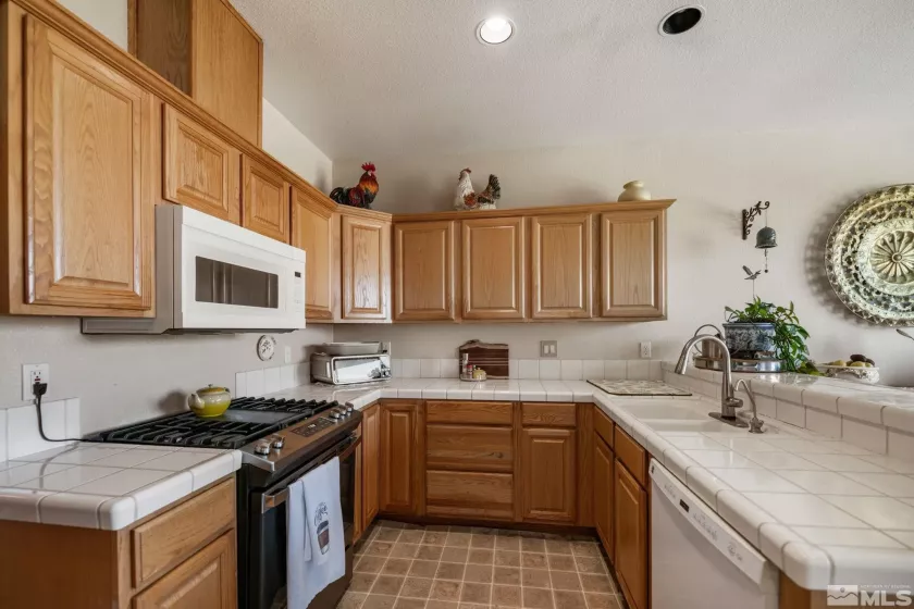 132 Sawgrass, Dayton, Nevada 89403, 2 Bedrooms Bedrooms, ,2 BathroomsBathrooms,Residential,Residential,Sawgrass,250005150