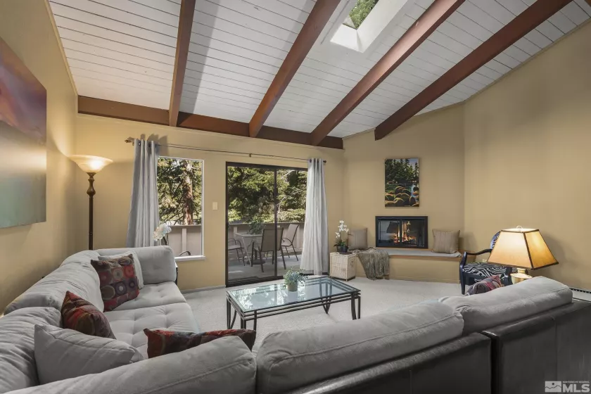 321 Ski, Incline Village, Nevada 89451, 3 Bedrooms Bedrooms, ,3 BathroomsBathrooms,Residential,Residential,Ski,250005364