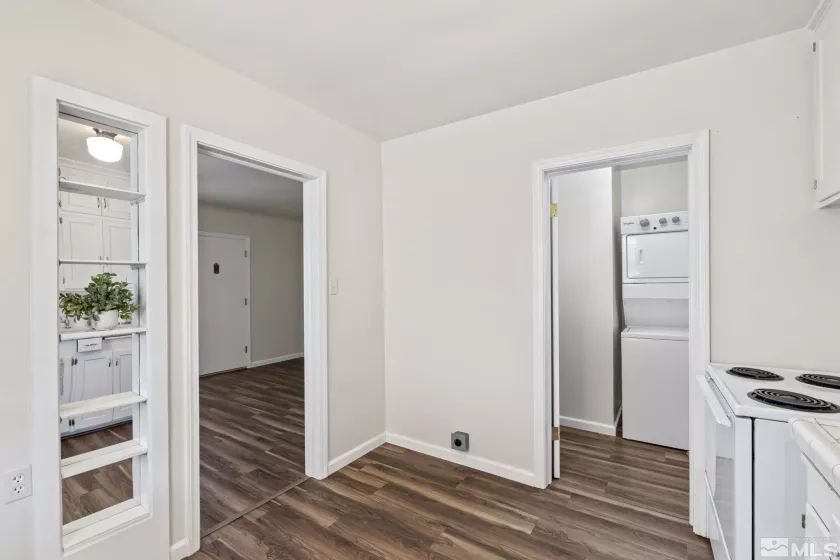 746 6Th, Sparks, Nevada 89431, 3 Bedrooms Bedrooms, ,1 BathroomBathrooms,Residential,Residential,6Th,250005371