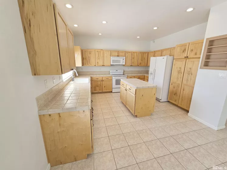 1031 Vintage Hills, Sparks, Nevada 89436, 3 Bedrooms Bedrooms, ,3 BathroomsBathrooms,Residential,Residential,Vintage Hills,250005368