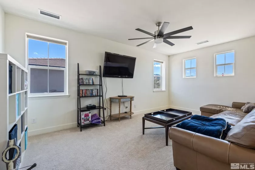 1845 Fledge Creek, Reno, Nevada 89521, 4 Bedrooms Bedrooms, ,4 BathroomsBathrooms,Residential,Residential,Fledge Creek,250005340