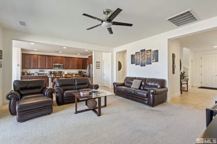 1845 Fledge Creek, Reno, Nevada 89521, 4 Bedrooms Bedrooms, ,4 BathroomsBathrooms,Residential,Residential,Fledge Creek,250005340