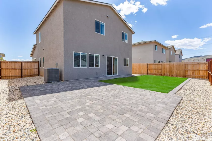 583 Iris Rainbow, Reno, Nevada 89506, 3 Bedrooms Bedrooms, ,3 BathroomsBathrooms,Residential,Residential,Iris Rainbow,250005323