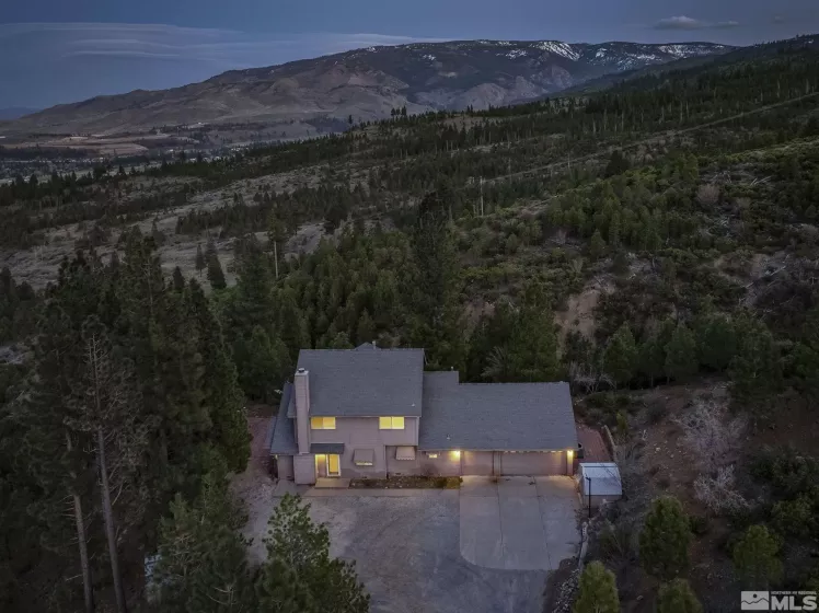 1020 Sunrise Creek, Verdi, California 89439, 4 Bedrooms Bedrooms, ,3 BathroomsBathrooms,Residential,Residential,Sunrise Creek,250005301