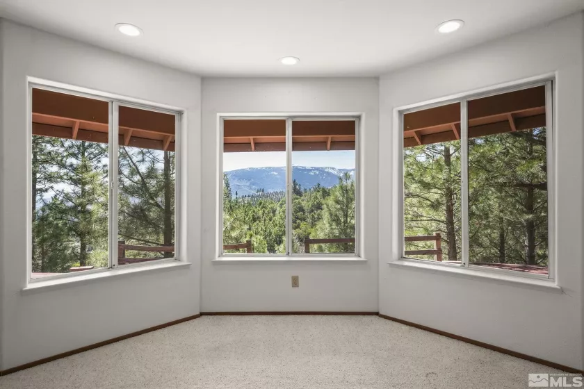 1020 Sunrise Creek, Verdi, California 89439, 4 Bedrooms Bedrooms, ,3 BathroomsBathrooms,Residential,Residential,Sunrise Creek,250005301