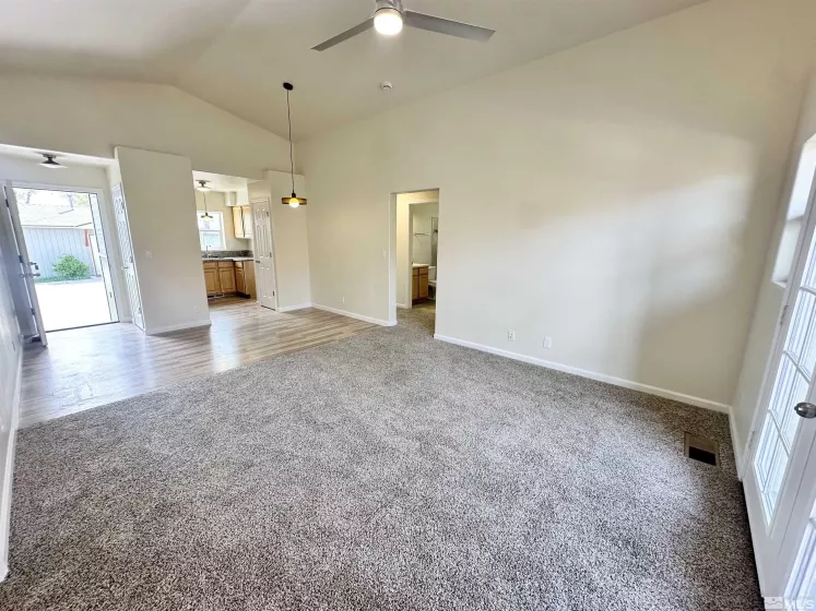 520 Taylor, Reno, Nevada 89502, 2 Bedrooms Bedrooms, ,2 BathroomsBathrooms,Residential,Residential,Taylor,250005281