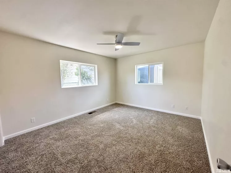 520 Taylor, Reno, Nevada 89502, 2 Bedrooms Bedrooms, ,2 BathroomsBathrooms,Residential,Residential,Taylor,250005281