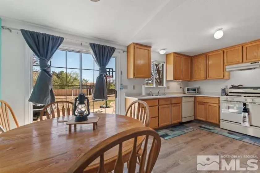 324 Occidental, Dayton, Nevada 89403, 3 Bedrooms Bedrooms, ,2 BathroomsBathrooms,Residential,Residential,Occidental,250005289