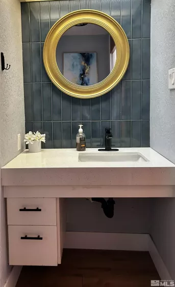 100 Arlington, Reno, Nevada 89501, ,1 BathroomBathrooms,Residential,Residential,Arlington,250004157