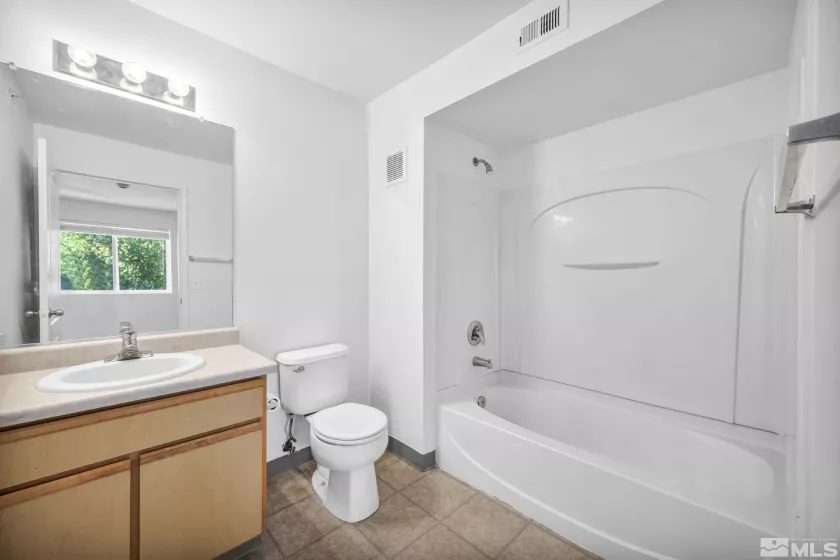 6850 Sharlands, Reno, Nevada 89523, 2 Bedrooms Bedrooms, ,2 BathroomsBathrooms,Residential,Residential,Sharlands,250005226