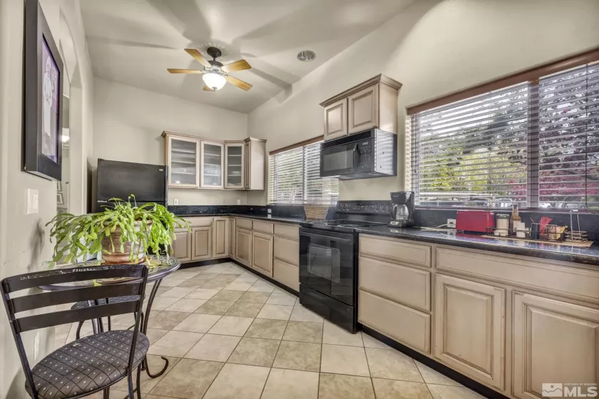 6850 Sharlands, Reno, Nevada 89523, 2 Bedrooms Bedrooms, ,2 BathroomsBathrooms,Residential,Residential,Sharlands,250005226