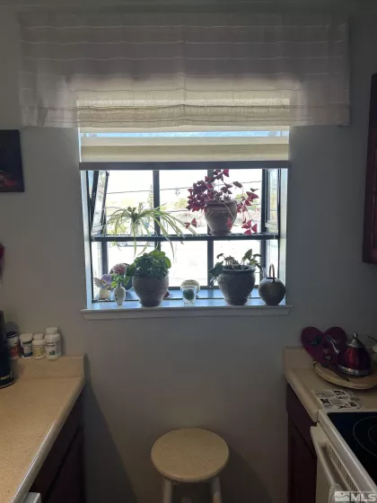 2169 KIETZKE, Reno, Nevada 89502, 2 Bedrooms Bedrooms, ,1 BathroomBathrooms,Residential,Residential,KIETZKE,250005220