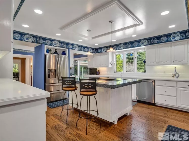 2424 Manhattan, Carson City, Nevada 89703, 5 Bedrooms Bedrooms, ,5 BathroomsBathrooms,Residential,Residential,Manhattan,250005189