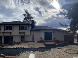 5650 Wedekind, Sparks, Nevada 89431, 4 Bedrooms Bedrooms, ,3 BathroomsBathrooms,Residential,Residential,Wedekind,240013096