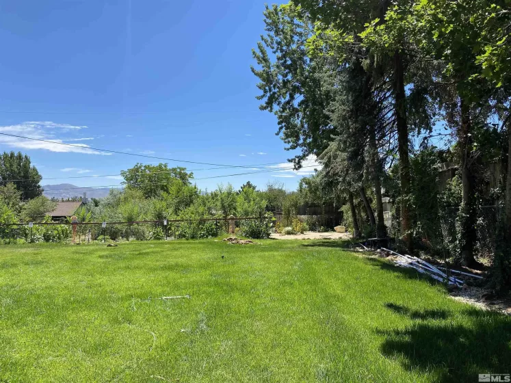 5650 Wedekind, Sparks, Nevada 89431, 4 Bedrooms Bedrooms, ,3 BathroomsBathrooms,Residential,Residential,Wedekind,240013096