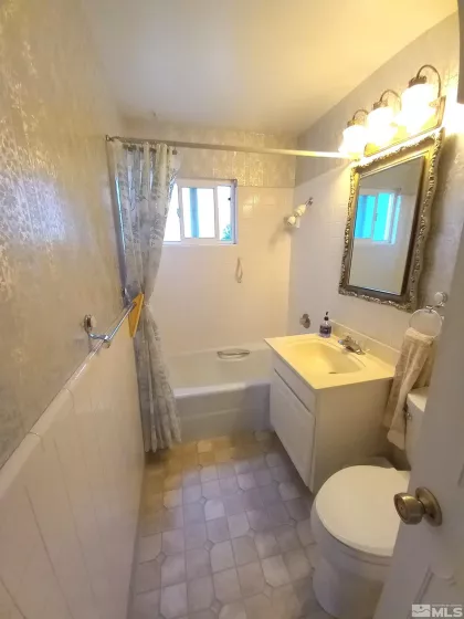 1940 4th, Sparks, Nevada 89431, 2 Bedrooms Bedrooms, ,1 BathroomBathrooms,Residential,Residential,4th,240013161