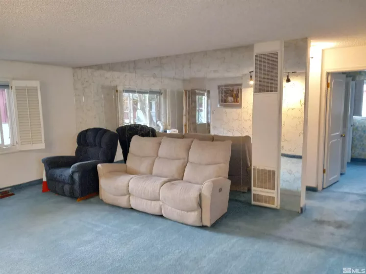 1940 4th, Sparks, Nevada 89431, 2 Bedrooms Bedrooms, ,1 BathroomBathrooms,Residential,Residential,4th,240013161