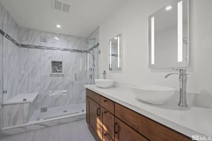3510 Plumb, Reno, Nevada 89509, 3 Bedrooms Bedrooms, ,2 BathroomsBathrooms,Residential,Residential,Plumb,240013201
