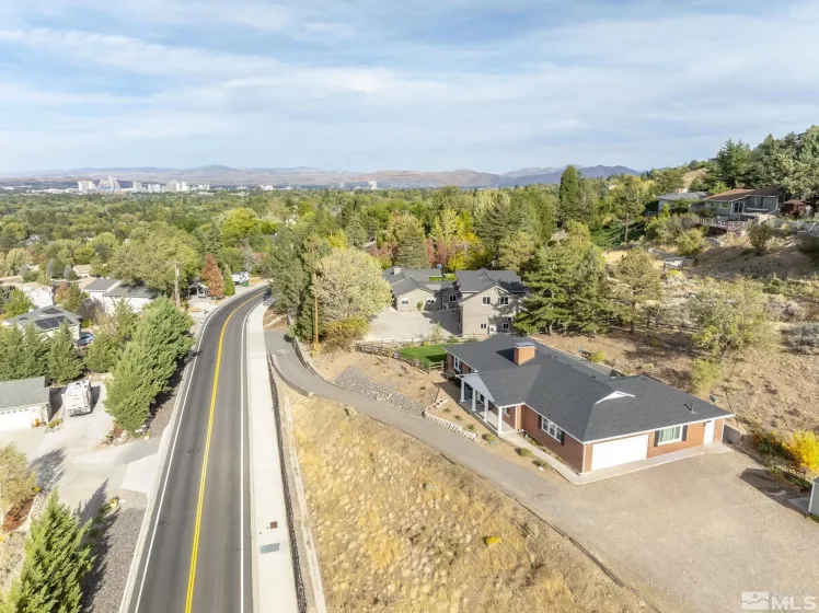 3510 Plumb, Reno, Nevada 89509, 3 Bedrooms Bedrooms, ,2 BathroomsBathrooms,Residential,Residential,Plumb,240013201