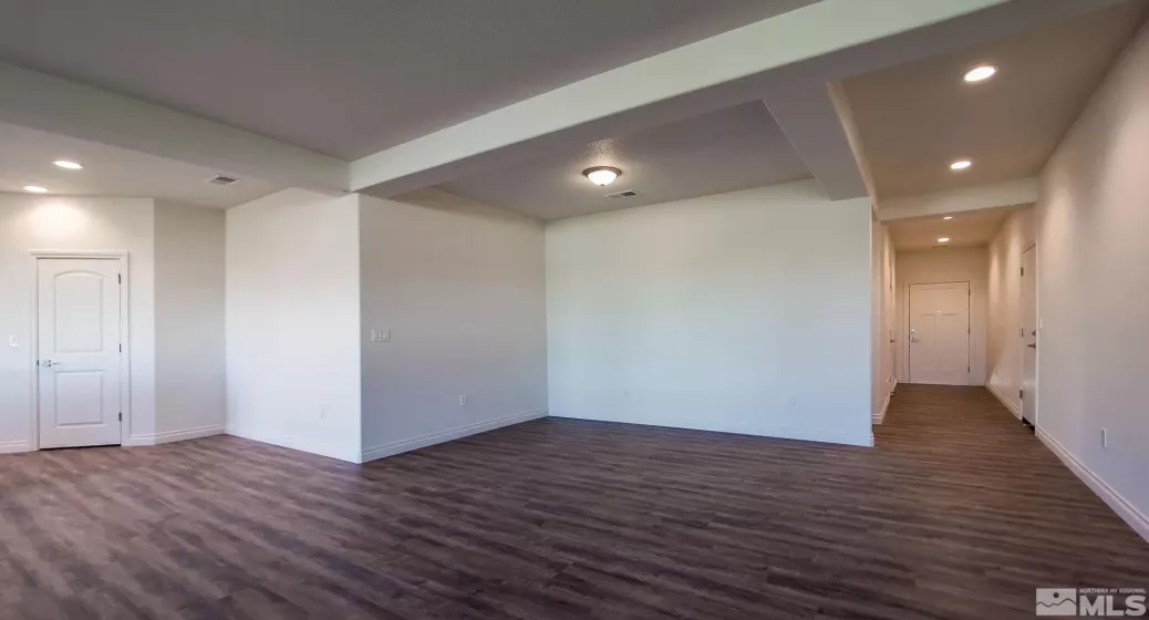 4006 Cold Springs, Reno, Nevada 89508, 4 Bedrooms Bedrooms, ,3 BathroomsBathrooms,Residential,Residential,Cold Springs,240012710