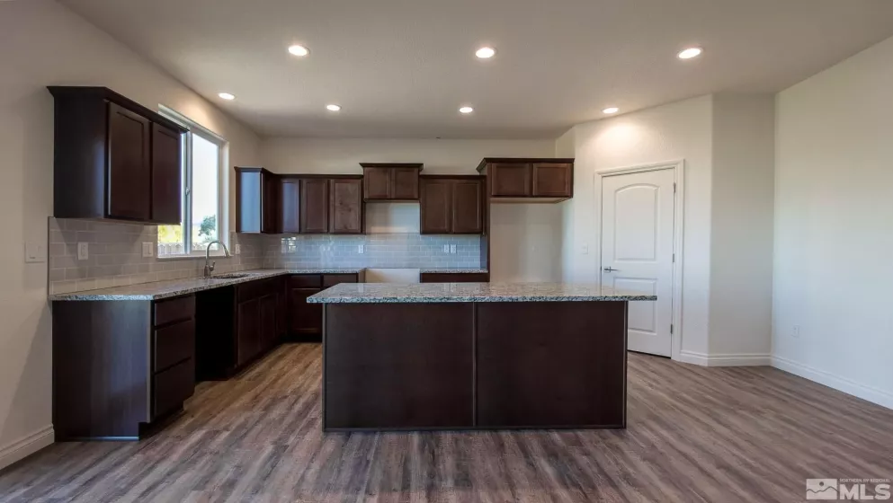 4006 Cold Springs, Reno, Nevada 89508, 4 Bedrooms Bedrooms, ,3 BathroomsBathrooms,Residential,Residential,Cold Springs,240012710