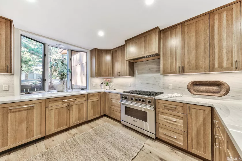 150 Juanita, Incline Village, Nevada 89451, 3 Bedrooms Bedrooms, ,4 BathroomsBathrooms,Residential,Residential,Juanita,250005179