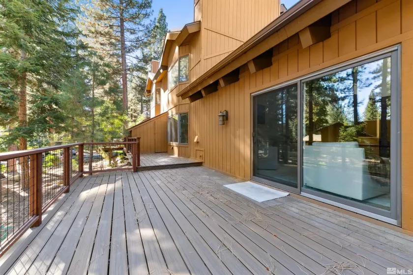 150 Juanita, Incline Village, Nevada 89451, 3 Bedrooms Bedrooms, ,4 BathroomsBathrooms,Residential,Residential,Juanita,250005179