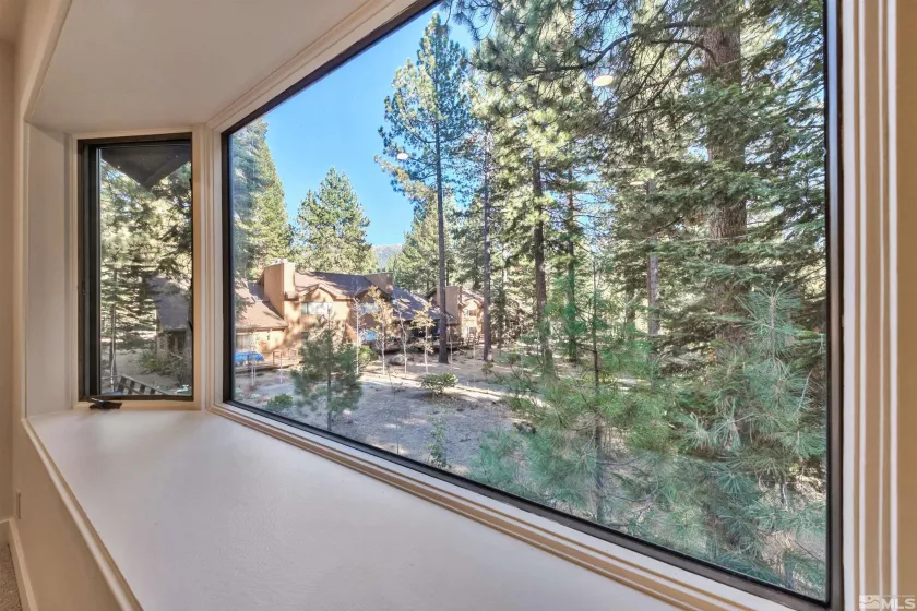 150 Juanita, Incline Village, Nevada 89451, 3 Bedrooms Bedrooms, ,4 BathroomsBathrooms,Residential,Residential,Juanita,250005179