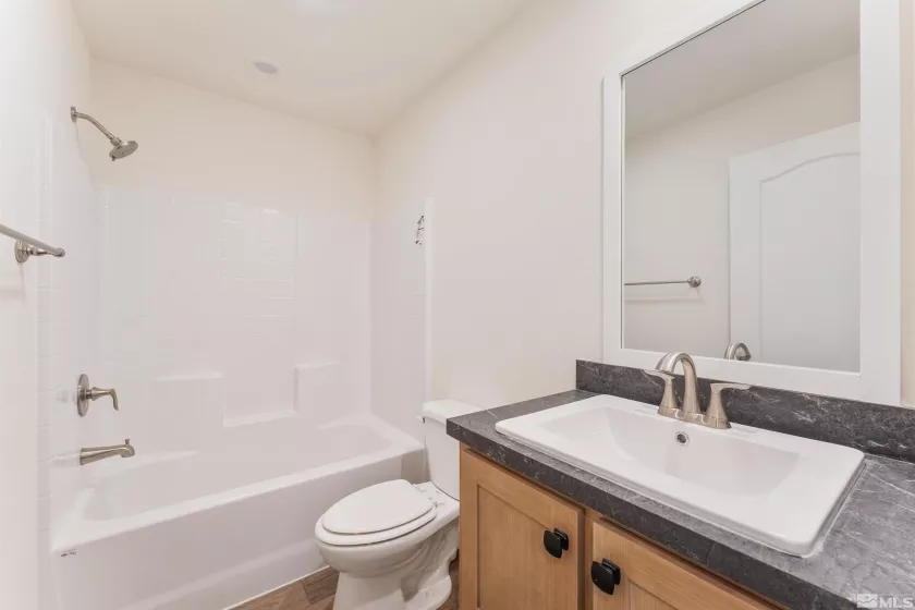 575 Babb, Fallon, Nevada 89406, 3 Bedrooms Bedrooms, ,2 BathroomsBathrooms,Residential,Residential,Babb,240015412
