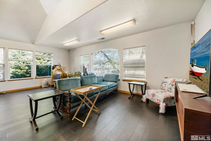 545 Anderson, Carson City, Nevada 89701, ,Commercial Sale,Residential,Anderson,250005183