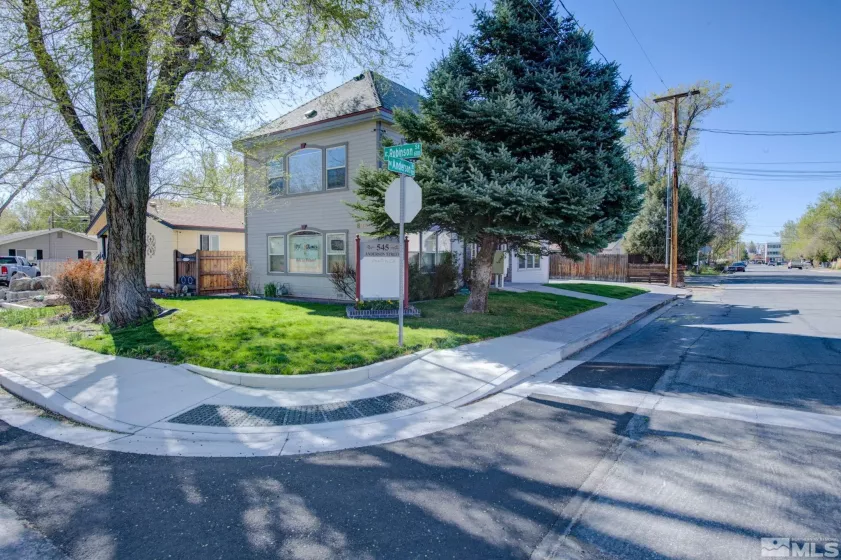 545 Anderson, Carson City, Nevada 89701, ,Commercial Sale,Residential,Anderson,250005183
