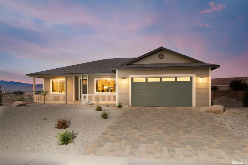 917 Saltbrush, Dayton, Nevada 89403, 3 Bedrooms Bedrooms, ,2 BathroomsBathrooms,Residential,Residential,Saltbrush,250005181