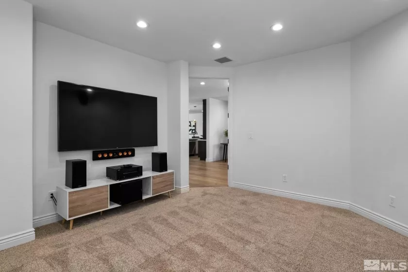 13000 Silver Wolf, Reno, Nevada 89511, 5 Bedrooms Bedrooms, ,4 BathroomsBathrooms,Residential,Residential,Silver Wolf,250005172