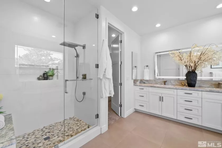 13000 Silver Wolf, Reno, Nevada 89511, 5 Bedrooms Bedrooms, ,4 BathroomsBathrooms,Residential,Residential,Silver Wolf,250005172