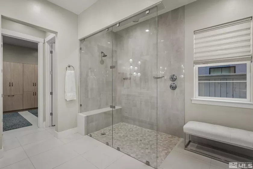 718 Pleasant Oak, Reno, Nevada 89511, 3 Bedrooms Bedrooms, ,4 BathroomsBathrooms,Residential,Residential,Pleasant Oak,240014736