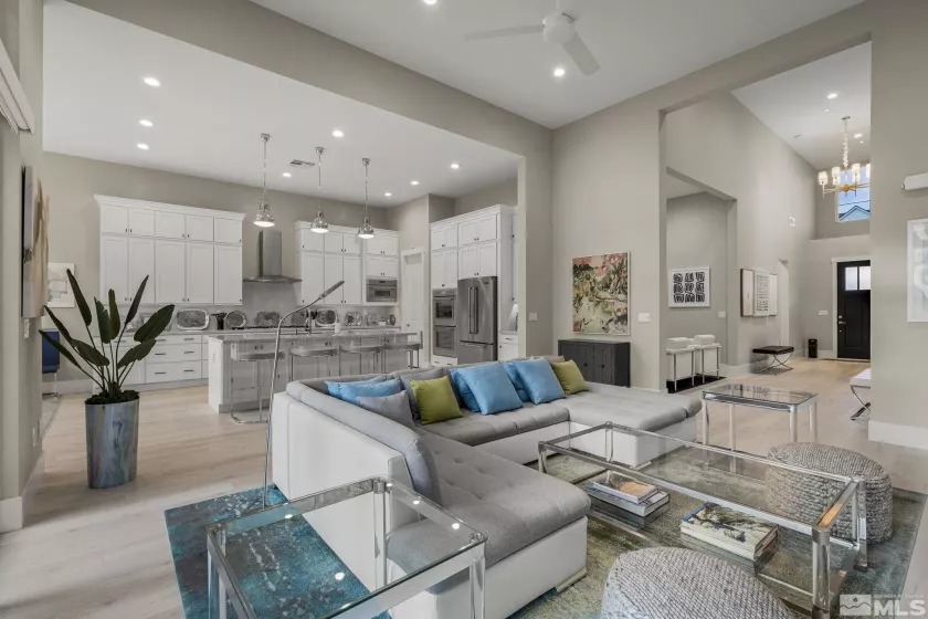 718 Pleasant Oak, Reno, Nevada 89511, 3 Bedrooms Bedrooms, ,4 BathroomsBathrooms,Residential,Residential,Pleasant Oak,240014736