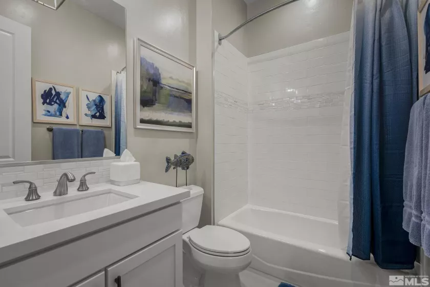 718 Pleasant Oak, Reno, Nevada 89511, 3 Bedrooms Bedrooms, ,4 BathroomsBathrooms,Residential,Residential,Pleasant Oak,240014736