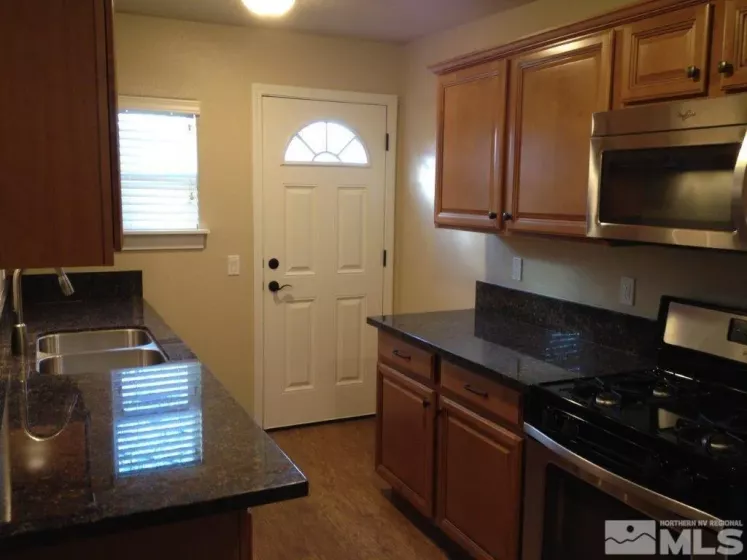 462 Laurel, Reno, Nevada 89512, ,Residential Income,Residential,Laurel,250000365