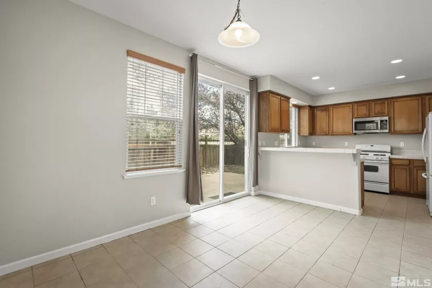 3988 Dominus, Sparks, Nevada 89436, 3 Bedrooms Bedrooms, ,3 BathroomsBathrooms,Residential,Residential,Dominus,250005151