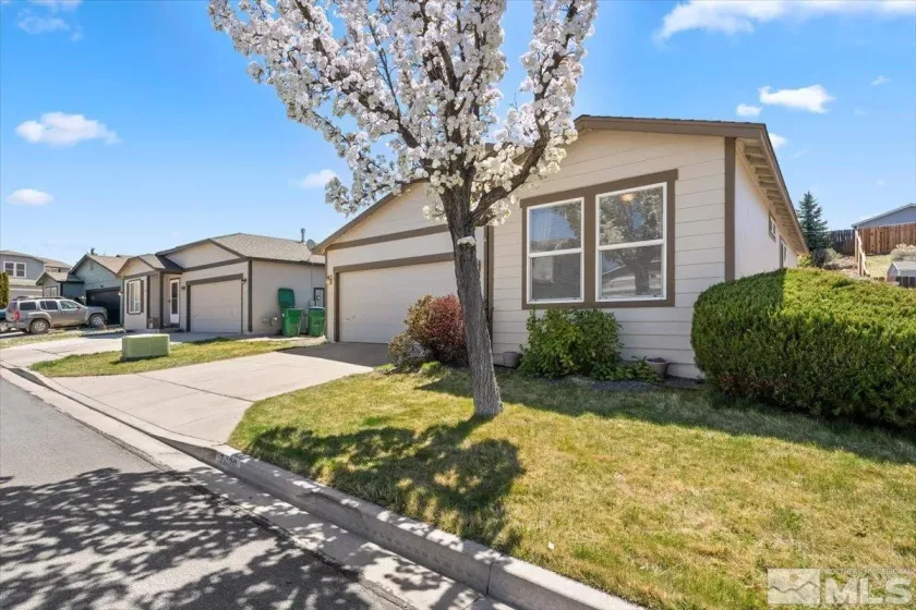 7420 Tallgrass, Reno, Nevada 89506, 2 Bedrooms Bedrooms, ,2 BathroomsBathrooms,Residential,Residential,Tallgrass,250005149