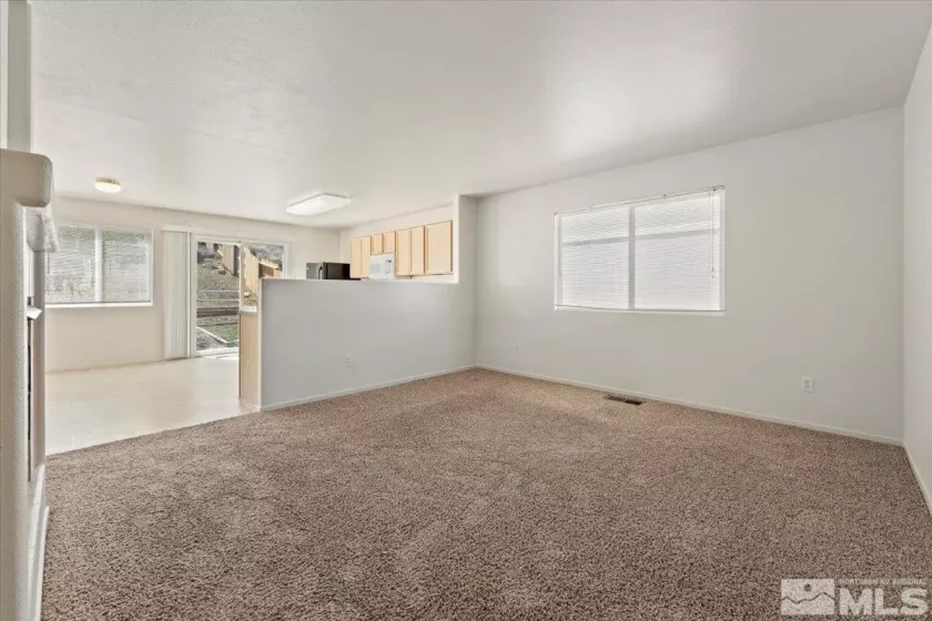 7420 Tallgrass, Reno, Nevada 89506, 2 Bedrooms Bedrooms, ,2 BathroomsBathrooms,Residential,Residential,Tallgrass,250005149