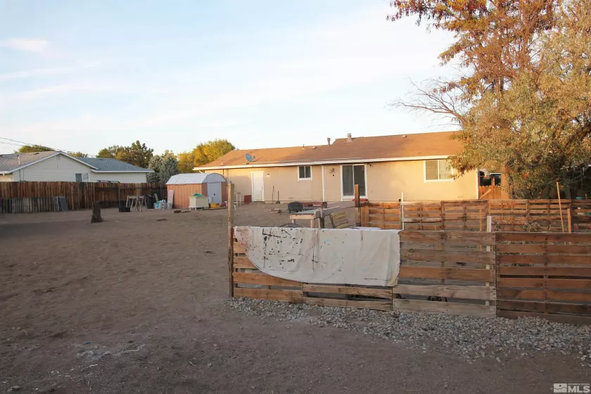 27 Amanda, Sparks, Nevada 89436, 2 Bedrooms Bedrooms, ,1 BathroomBathrooms,Residential,Residential,Amanda,240013525