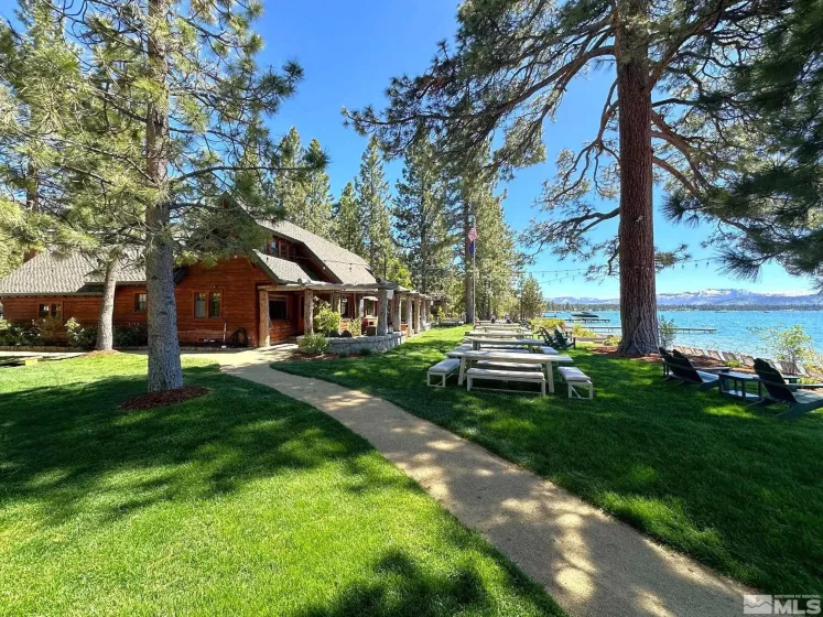 HOA Amenity