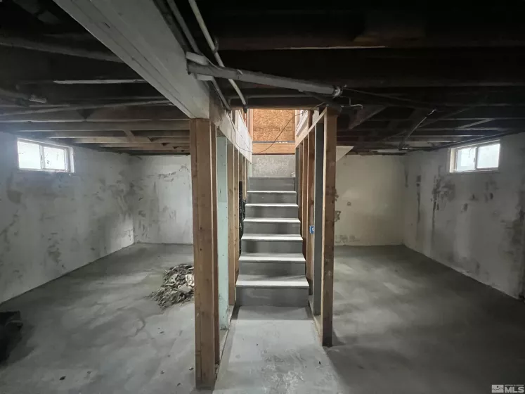 460 5th, Battle Mountain, Nevada 89820, 2 Bedrooms Bedrooms, ,1 BathroomBathrooms,Residential,Residential,5th,250004812